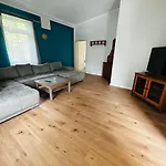 شقة Poppelvitz Altefähr