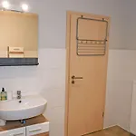 شقة Poppelvitz Altefähr