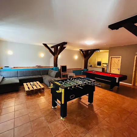 Poppelvitz Apartment *