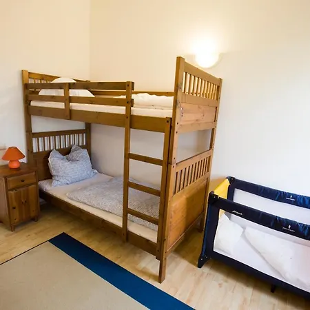 Poppelvitz Διαμέρισμα Altefähr